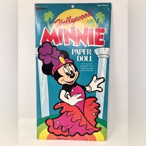 Minnie Mouse Walt Disney Paper Doll Book Hollywood 1989 complete set large